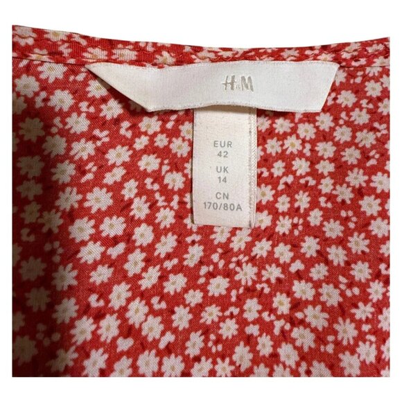 H&M Red Floral Long Sleeve Wrap Romper Womens Size 14 Boho Ruffle Hem - Picture 4 of 5